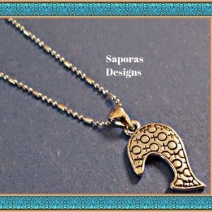 18KRP Half Heart Necklace For Her